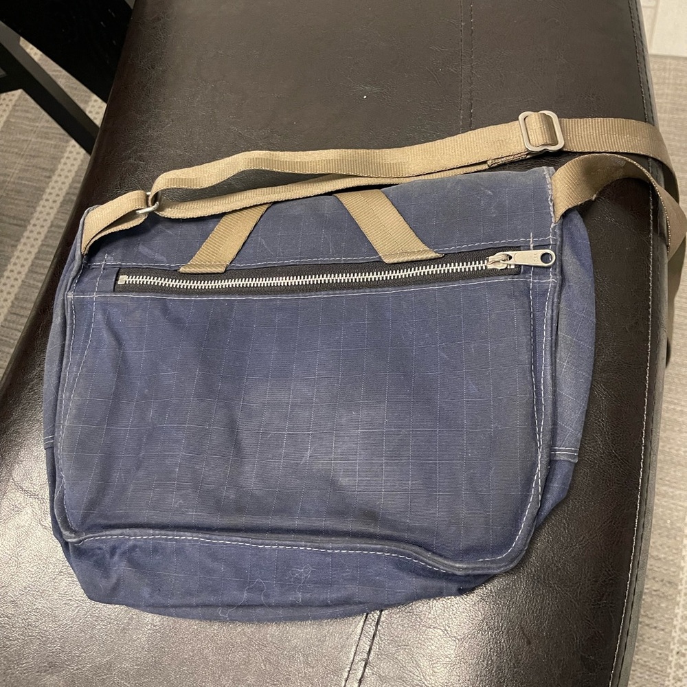 Tchoup Gender Neutral Multi-Function Fold Roulez … - image 3